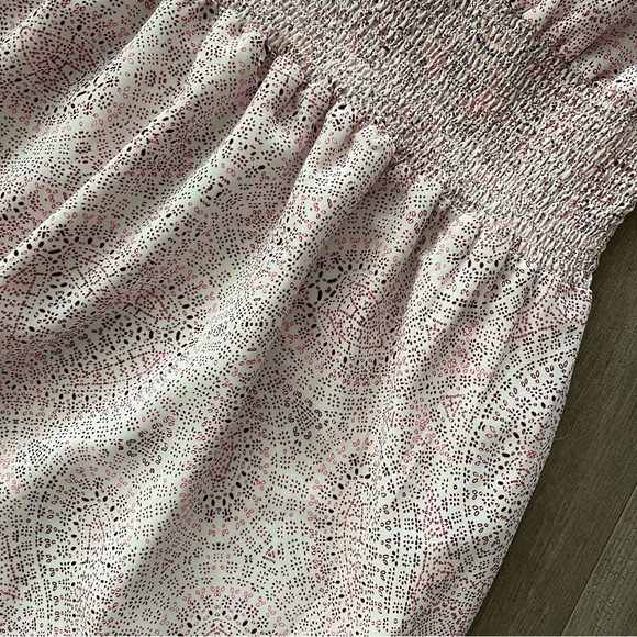 ❄️5 for $20❄️ GAP Pink Paisley Color Block Smocked Midi Dress - Picture 3 of 6